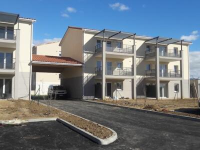 Image pour Les terrasses du village